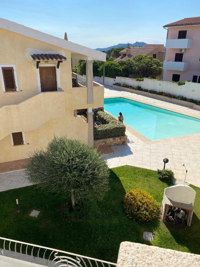Le Perle Sts Apartment Palau Bagian luar foto